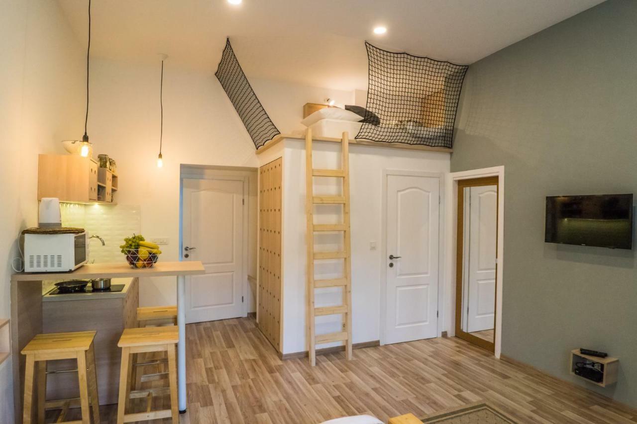 Apartments Industrial Nordic 자그레브 외부 사진
